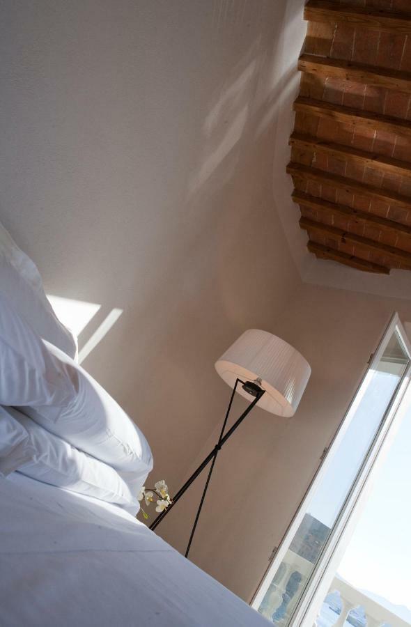 ポルトフェッラーイオ ポルト ソル ルームス Bed & Breakfast エクステリア 写真